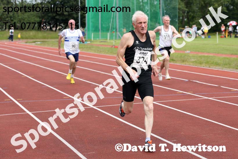 Mens 200 metres, 2019 NEMA Track and Field Champs, Monkton. Photo:  David T. Hewitson/Sports for All Pics